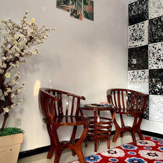 Kayz Villa Batu Dengan Kolam Renang Pribadi Kültér fotó